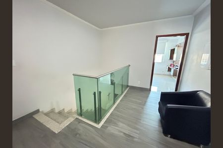 Casa de condomínio à venda com 400m², 4 quartos e 5 vagasHall dos quartos
