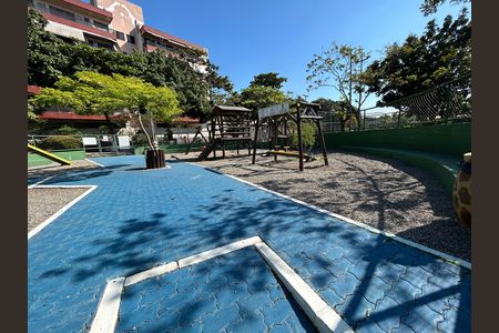 Casa de condomínio à venda com 400m², 4 quartos e 5 vagasÁrea comum
