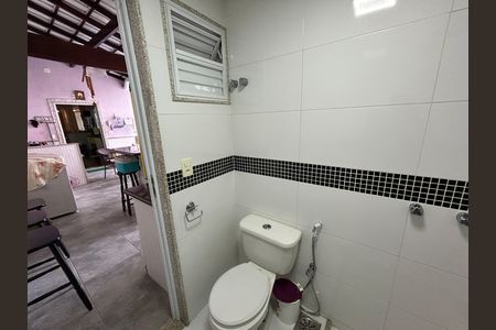 Casa de condomínio à venda com 400m², 4 quartos e 5 vagasBanheiro da área Gourmet
