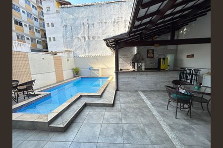 Casa de condomínio à venda com 400m², 4 quartos e 5 vagasPiscina