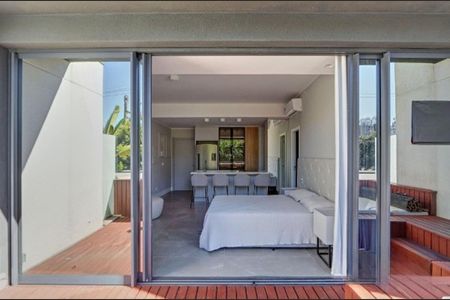 Sala/Quarto de apartamento para alugar com 1 quarto, 57m² em Petrópolis, Porto Alegre