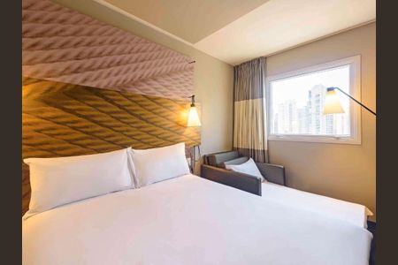 Apartamento à venda com 16m², 1 quarto e sem vaga