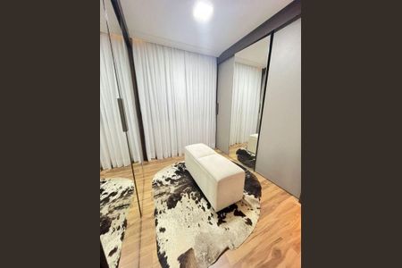 Casa à venda com 3 quartos, 160m² em Vila Zelina, São Paulo