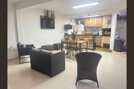 Casa à venda com 3 quartos, 160m² em Vila Zelina, São Paulo