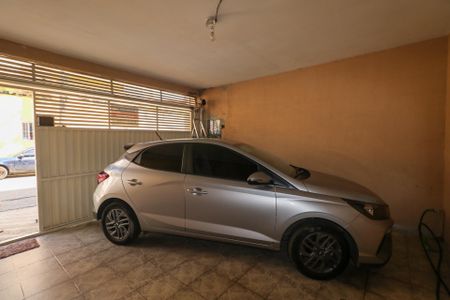 Casa à venda com 125m², 2 quartos e 2 vagasGaragem