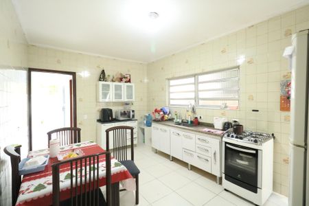 Casa à venda com 125m², 2 quartos e 2 vagasCozinha
