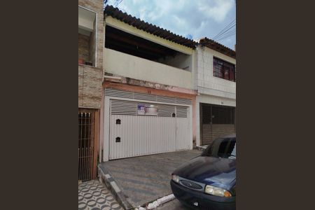 Casa à venda com 125m², 2 quartos e 2 vagasFachada