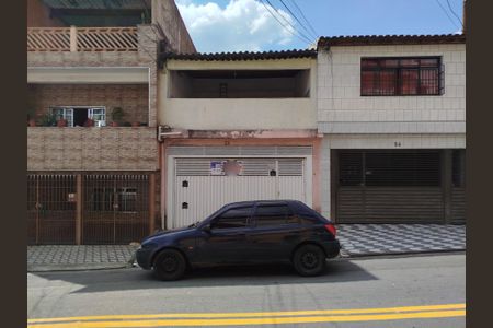 Casa à venda com 125m², 2 quartos e 2 vagasFachada