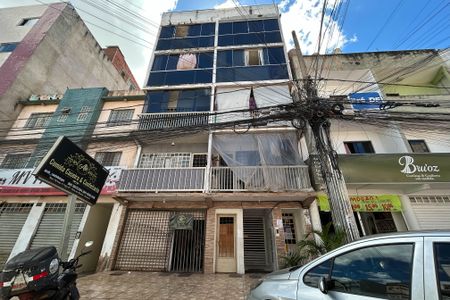 Apartamento para alugar com 94m², 2 quartos e sem vagaFachada