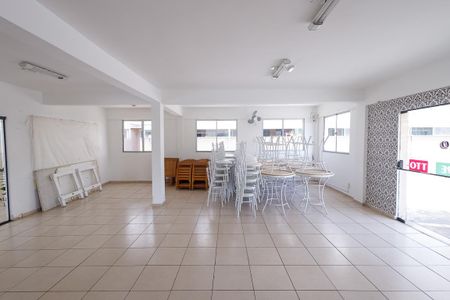 Apartamento para alugar com 62m², 2 quartos e 1 vagaÁrea comum - Salão de festas