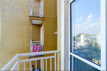 Apartamento para alugar com 42m², 2 quartos e sem vagaSala - Varanda