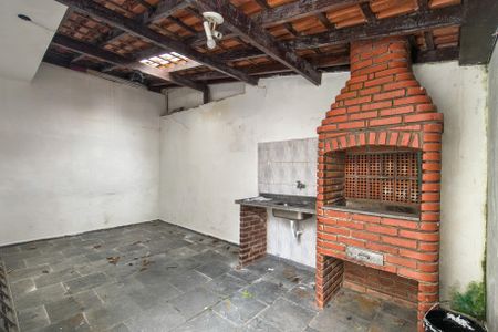 Casa para alugar com 150m², 3 quartos e 2 vagasQuintal