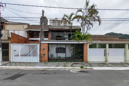Casa para alugar com 150m², 3 quartos e 2 vagasFachada