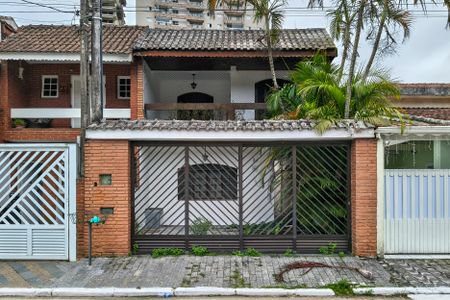 Casa para alugar com 150m², 3 quartos e 2 vagasFachada