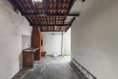 Casa para alugar com 150m², 3 quartos e 2 vagasQuintal