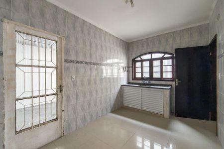 Casa para alugar com 150m², 3 quartos e 2 vagasCozinha 