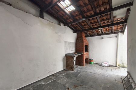 Casa para alugar com 150m², 3 quartos e 2 vagasQuintal