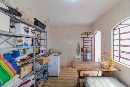 Casa à venda com 150m², 2 quartos e 2 vagasÁrea de Serviço