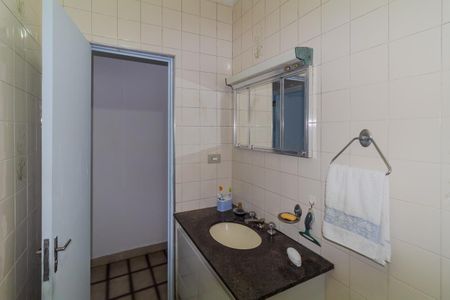 Casa à venda com 150m², 2 quartos e 2 vagasBanheiro
