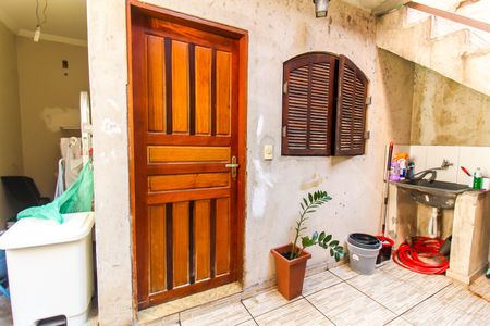 Casa de condomínio para alugar com 250m², 3 quartos e 2 vagasQuarto de Serviço 