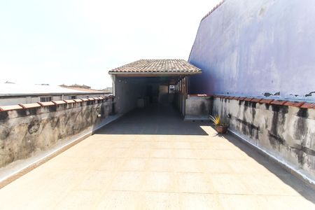 Casa de condomínio para alugar com 250m², 3 quartos e 2 vagasTerraço