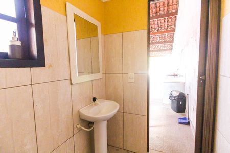 Casa de condomínio para alugar com 250m², 3 quartos e 2 vagasBanheiro de Serviço