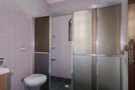 Casa para alugar com 250m², 3 quartos e 4 vagasBanheiro 2