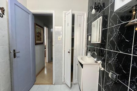 Banheiro  de apartamento para alugar com 1 quarto, 40m² em Copacabana, Rio de Janeiro
