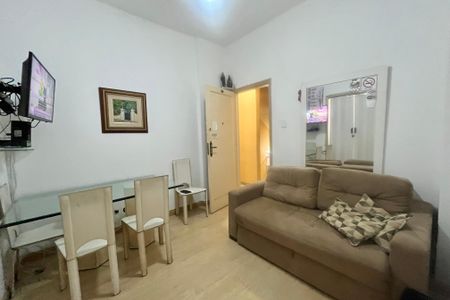 Sala de apartamento para alugar com 1 quarto, 40m² em Copacabana, Rio de Janeiro