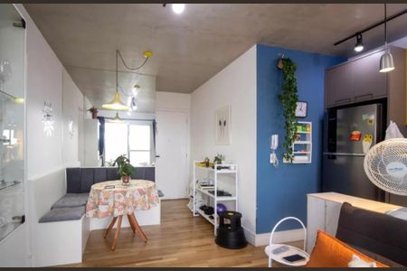 Apartamento à venda com 60m², 2 quartos e 1 vagaSala