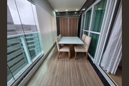 Apartamento para alugar com 56m², 2 quartos e sem vaga Apartamento para alugar com 56m², 2 quartos e sem vagaVaranda