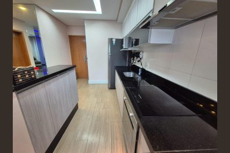 Apartamento para alugar com 56m², 2 quartos e sem vaga Apartamento para alugar com 56m², 2 quartos e sem vagaCozinha