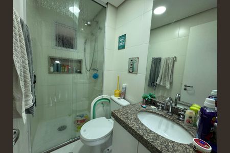 Apartamento à venda com 78m², 2 quartos e 1 vagaBanheiro 2