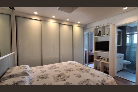 Apartamento à venda com 96m², 3 quartos e 2 vagasSuíte 