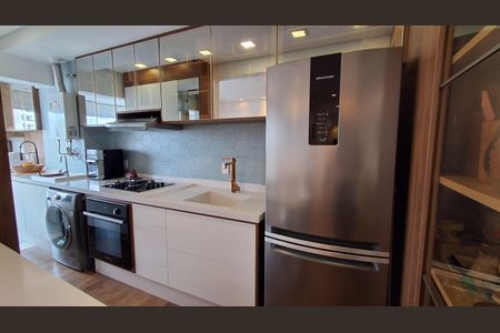 Apartamento à venda com 96m², 3 quartos e 2 vagasCozinha 