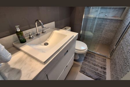 Apartamento à venda com 96m², 3 quartos e 2 vagasBanheiro Suíte 