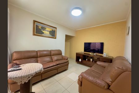 Sala de casa à venda com 3 quartos, 130m² em Vila Ester, Guarulhos