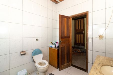 Casa para alugar com 120m², 3 quartos e 2 vagasBanheiro 1