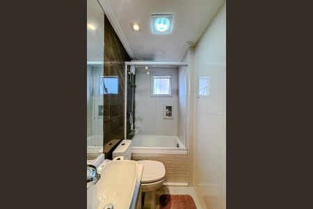 Apartamento para alugar com 122m², 3 quartos e 3 vagas Apartamento para alugar com 122m², 3 quartos e 3 vagasBanheiro