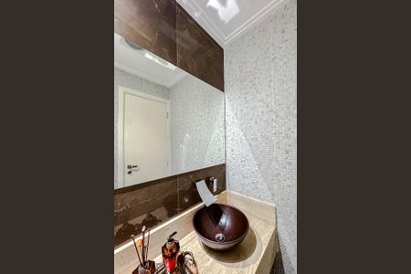 Apartamento para alugar com 122m², 3 quartos e 3 vagas Apartamento para alugar com 122m², 3 quartos e 3 vagasLavabo
