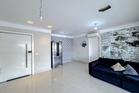 Apartamento para alugar com 122m², 3 quartos e 3 vagas Apartamento para alugar com 122m², 3 quartos e 3 vagasSala