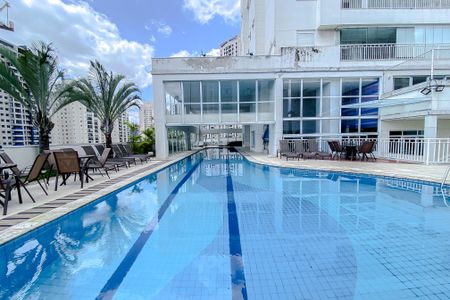 Apartamento para alugar com 122m², 3 quartos e 3 vagasÁrea comum - Piscina