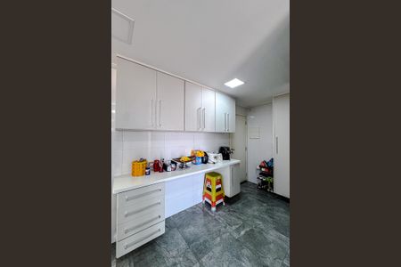 Apartamento para alugar com 122m², 3 quartos e 3 vagas