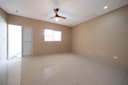 Casa para alugar com 200m², 4 quartos e 2 vagasSuíte 2