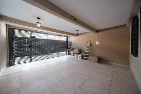 Casa para alugar com 200m², 4 quartos e 2 vagasGaragem