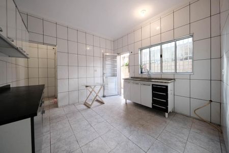 Casa para alugar com 200m², 4 quartos e 2 vagasCozinha