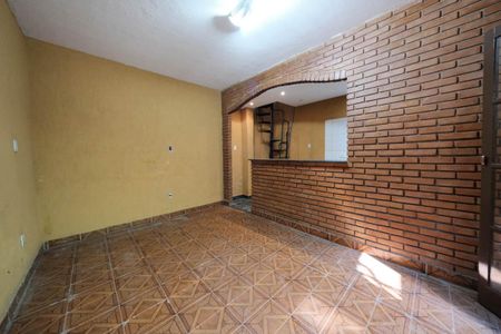 Casa para alugar com 200m², 4 quartos e 2 vagasEdícula