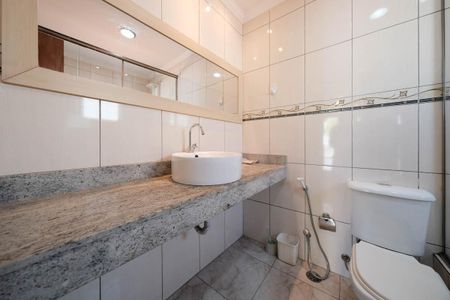 Casa para alugar com 200m², 4 quartos e 2 vagasSuíte 1