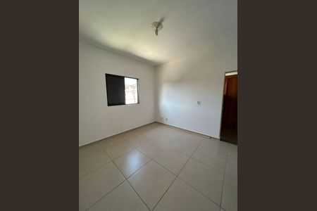 Casa à venda com 3 quartos, 104m² em Vila Lucia, São Paulo
