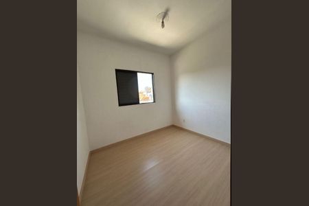 Casa à venda com 3 quartos, 104m² em Vila Lucia, São Paulo